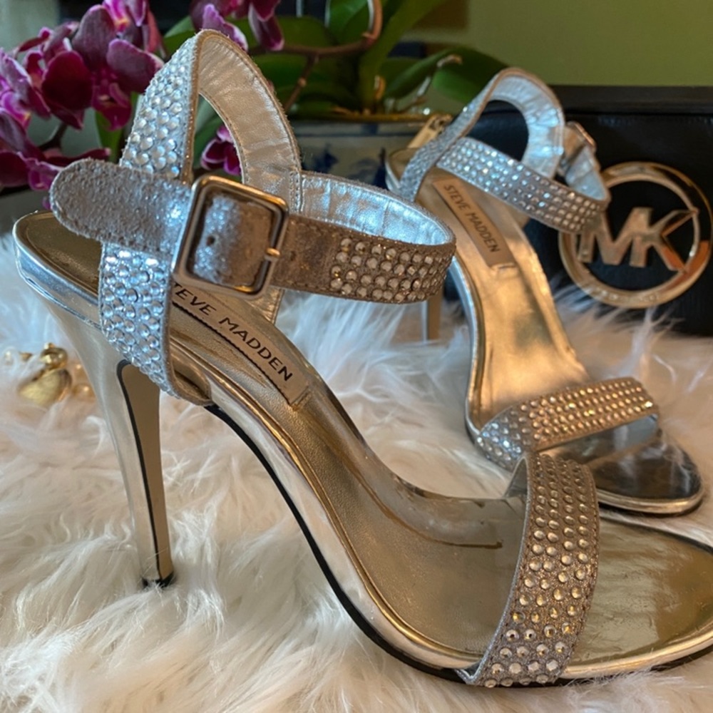 Steve Madden Silver Rhinestone Hi Heel Sandals Size 6.5